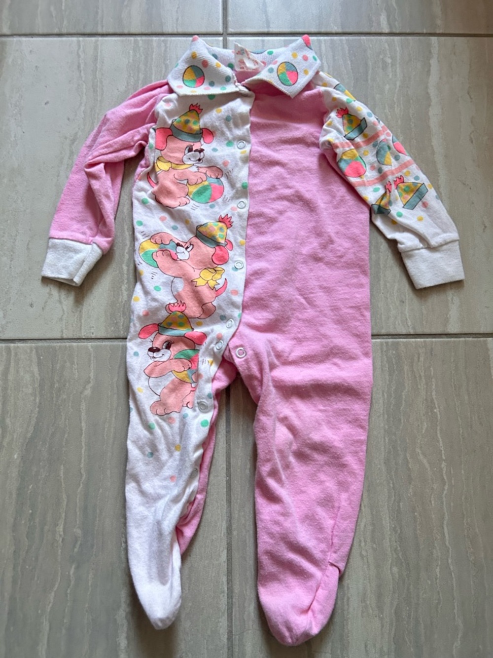 Vintage Baby One-Piece Sleep Romper with Playful Bear Print‎